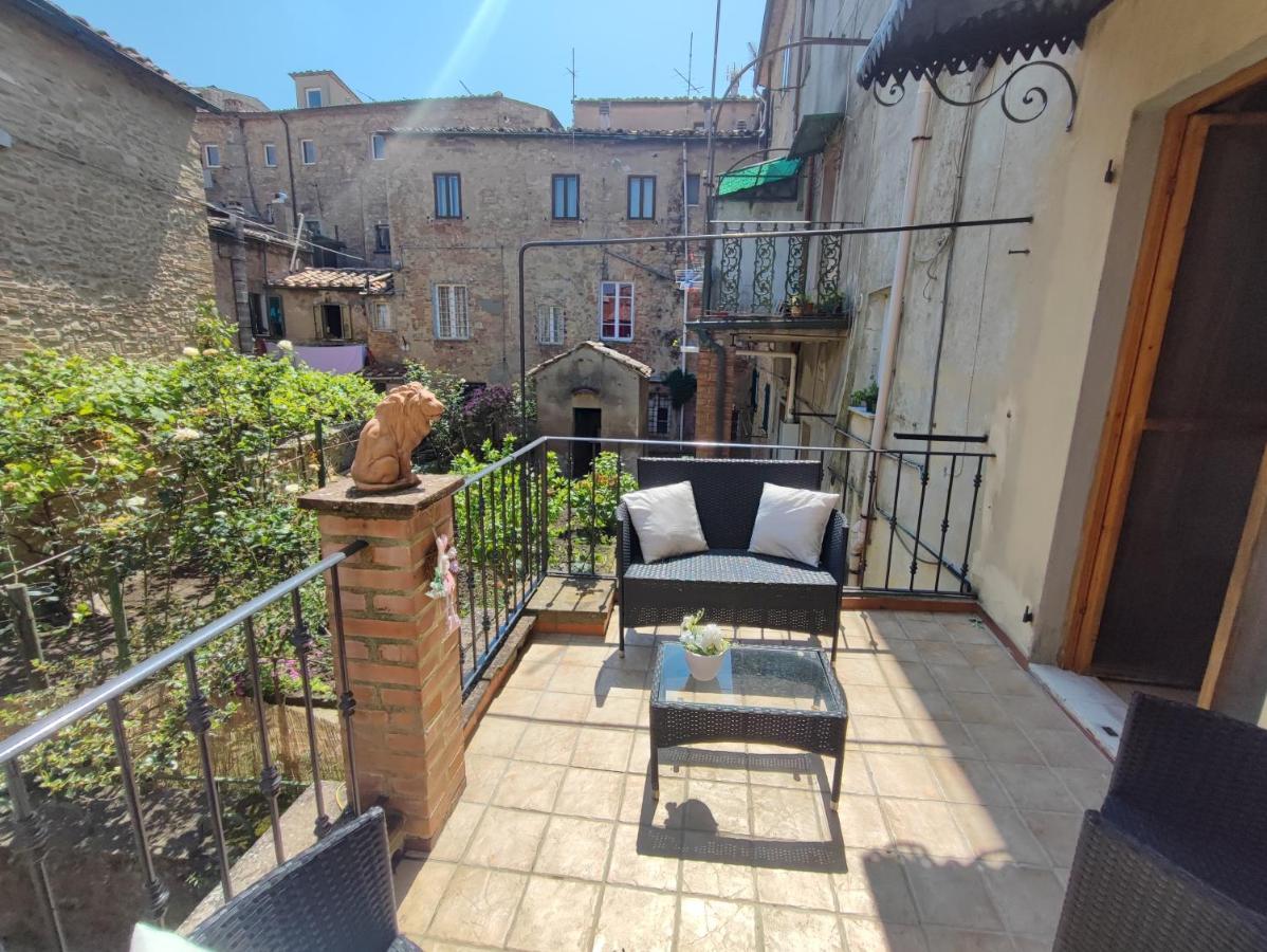 Sunrise Appartamento Volterra Exterior photo